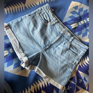 American Eagle Outfitters Light Blue Denim mom shorts